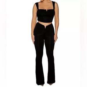 NWOT Naked Wardrobe V-ery Flared 2 Pc Top & Pants Set Size M